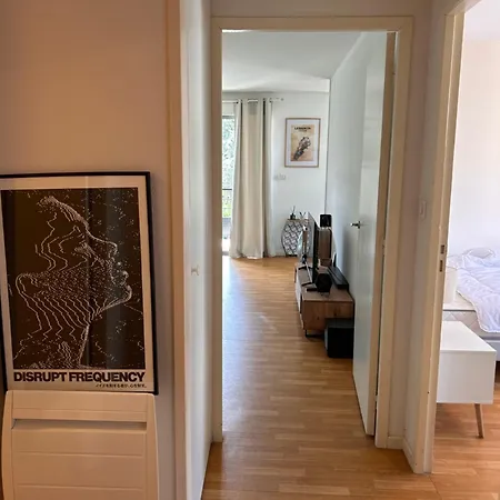 Les Tilleuls Magnifique 3 Pieces Résidence Secur Plein Centre Avec Parking Souterrain * Lourdes